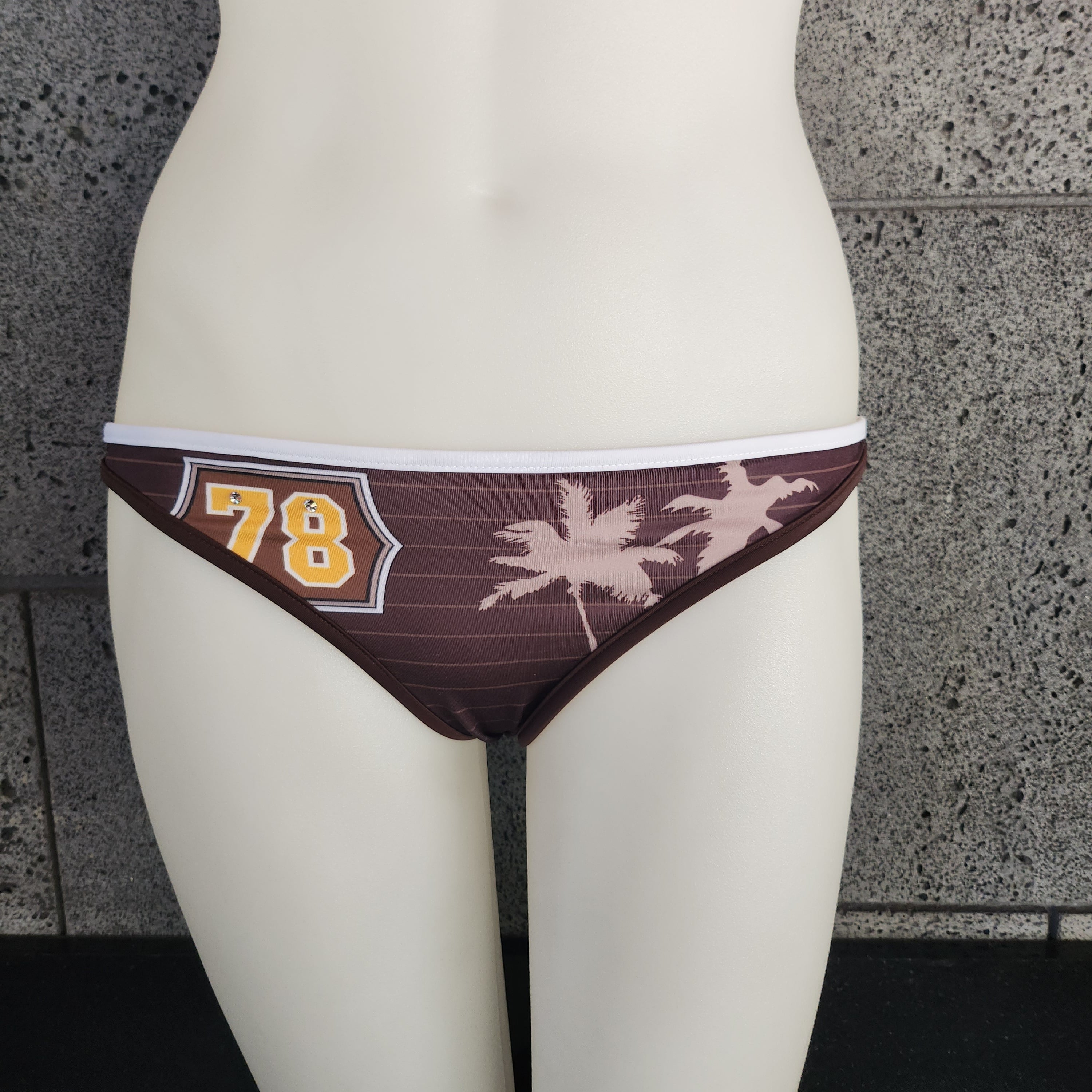 Loco Boutique Beach Club Removable Bow