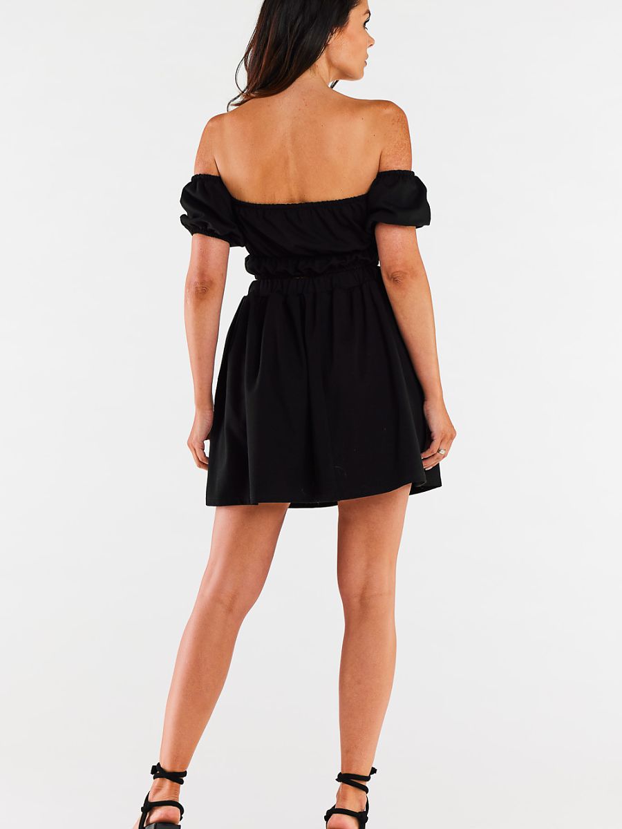 Short skirt model 215318 Infinite You