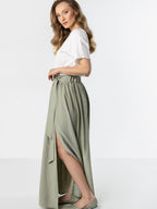 Long skirt model 225331 awama