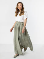 Long skirt model 225331 awama